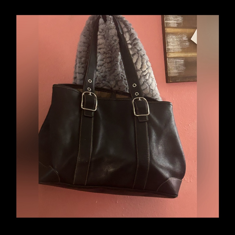 VINTAGE COACH HANDBAG
